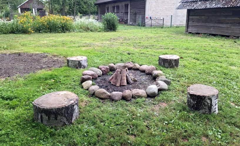 Nowy Berezów Agroturystyka Przy Rajskim Sadzie מראה חיצוני תמונה